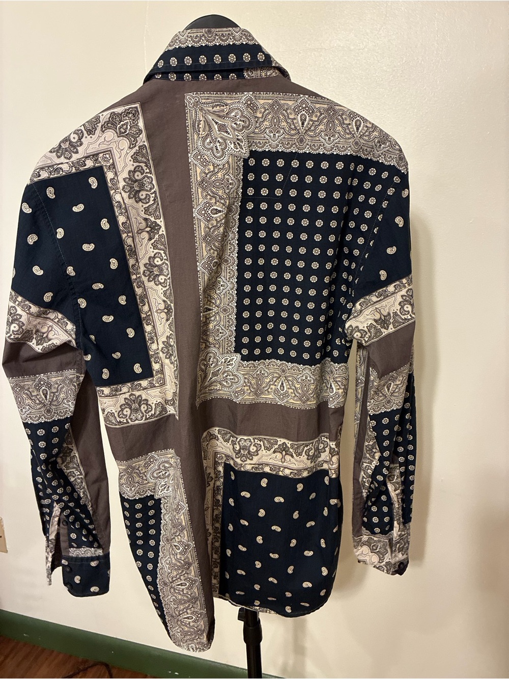 Mondo Di Marco Men's Paisley Patchwork Button-Up Shirt in Black and Brown vtg - Picture 2 of 10